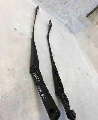 Audi A5 Sportback 8TA Front wiper blade arm 8k1955407