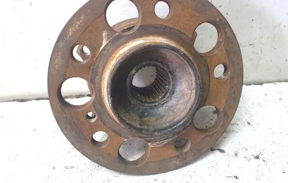 Mercedes-Benz C W204 Rear wheel ball bearing 805636