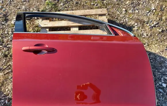 Volvo V60 Front door