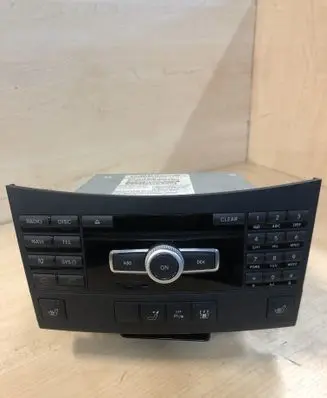 Mercedes-Benz E W212 Navigation unit CD/DVD player A2129005413 A2129010806