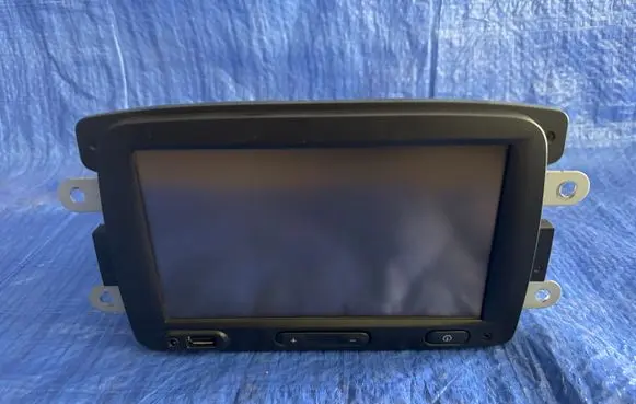 Dacia Sandero II Radio/CD/DVD/GPS head unit 281156295R