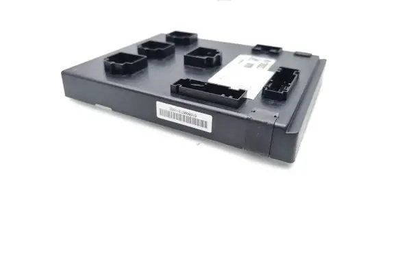 Audi A5 8T 8F Central body control module 8K0907063C F005V00750
