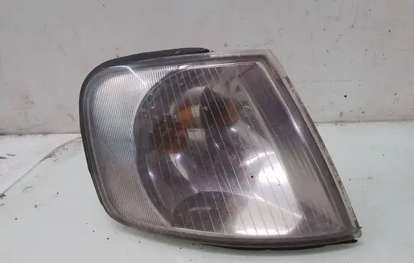 Front indicator light