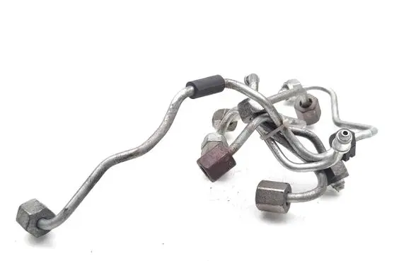 BMW 1 E81 E87 Fuel injector supply line/pipe