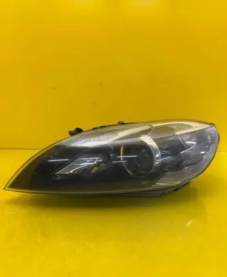Volvo V40 Headlight/headlamp 31283332