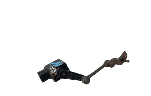 Mercedes-Benz CLK A208 C208 Air suspension front height level sensor A0105427717