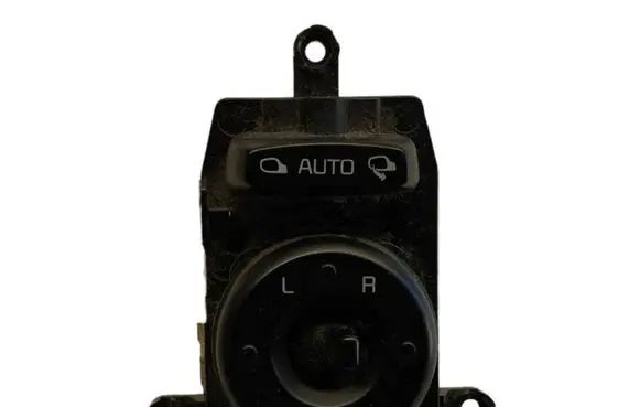 KIA Carens III Electric window control switch 93540A4000