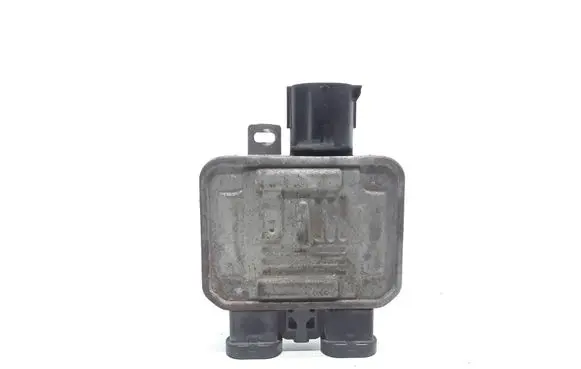 Coolant fan relay