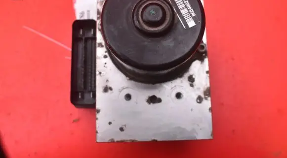 Volvo S60 ABS Pump P08619975