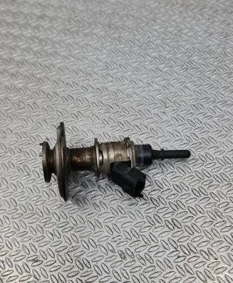 Hyundai Tucson TL AdBlue injector 296302U000