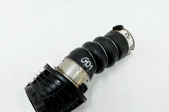 Intercooler hose/pipe
