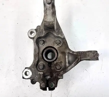 Lincoln MKZ II Front wheel hub DG9C3K170A