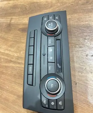 BMW 3 E90 E91 Climate control unit 9250394 111170779B