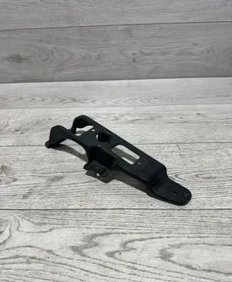 BMW X3 E83 Rear bumper mounting bracket 3400957 12125310 013490