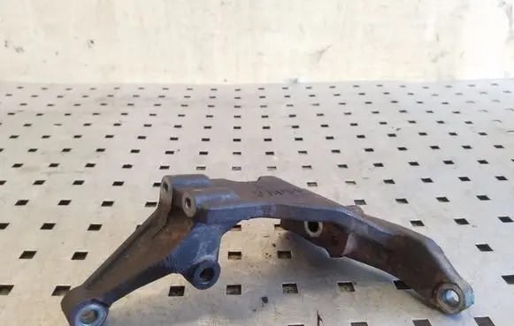 Mitsubishi Pajero Other engine bay part