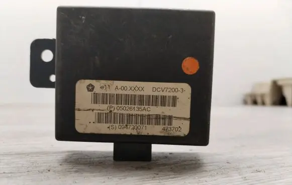 Dodge Nitro Alarm control unit/module 05026135AC 094720071 DCV72003