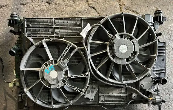 Ford Kuga II Radiator set KOMPLETCHODNIC15EB