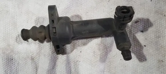 Seat Leon (5F) Clutch slave cylinder 5Q0721261