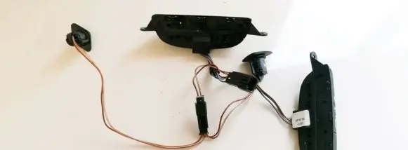 Steering wheel buttons/switches