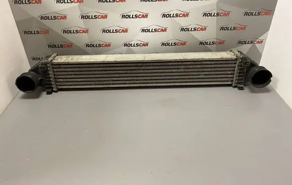Mercedes-Benz B W245 Intercooler air channel guide A1695000000 Q04G0976