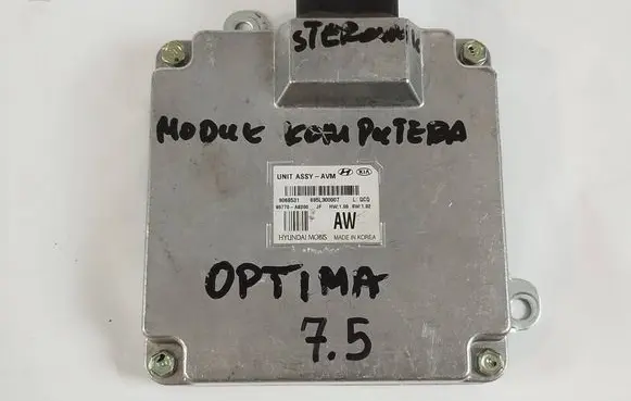 KIA Optima GPS navigation control unit/module 95770-A8200
