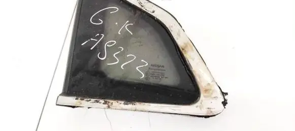 Nissan Qashqai Rear side window