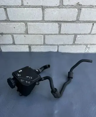 Mercedes-Benz GL X164 Power steering fluid tank/reservoir A0004602283 A0029979652