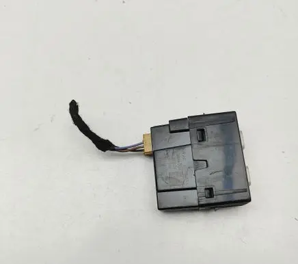 Cupra Formentor USB socket connector 3G5035954A