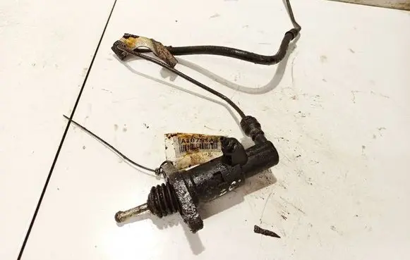 Master brake cylinder
