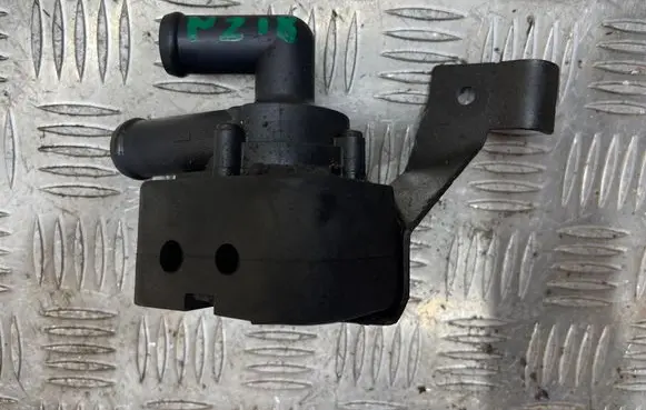 BMW 5 F10 F11 Electric auxiliary coolant/water pump 17669711 9239313 704077140