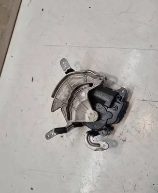 Subaru Outback Air flap motor/actuator 0637008860 5H6352