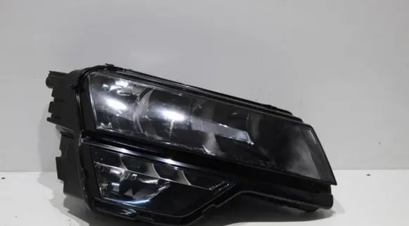 Skoda Karoq Headlight/headlamp 57B941016A 0020503806 25PL8918