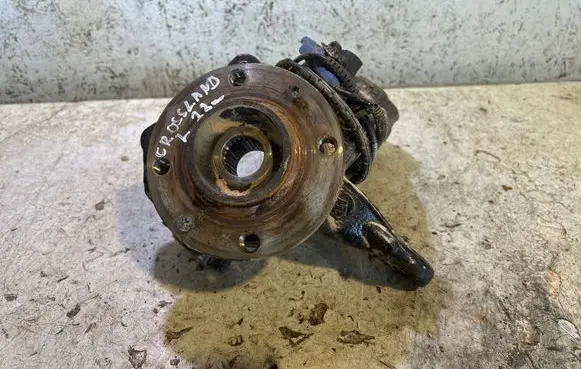 Opel Crossland X Front wheel hub