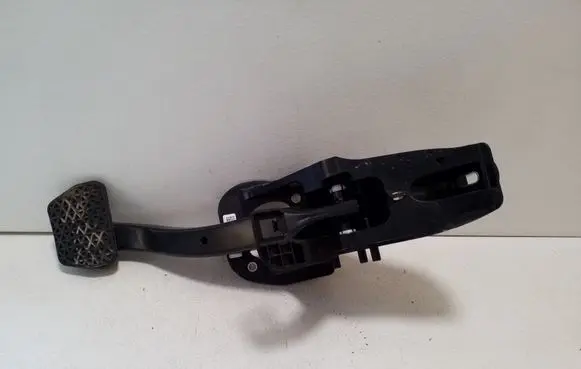 BMW i4 Brake pedal 6891117