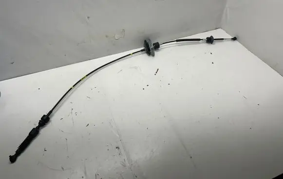 KIA Sorento Gear shift cable linkage
