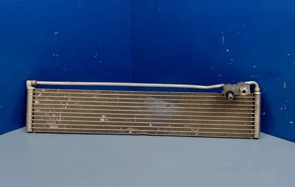 Mercedes-Benz SL R231 Gearbox / Transmission oil cooler A0995000400 X3238001
