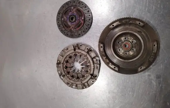 Suzuki Swift II Clutch set kit