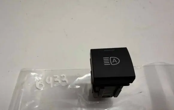 Toyota RAV 4 (XA50) Light switch G5820N423N