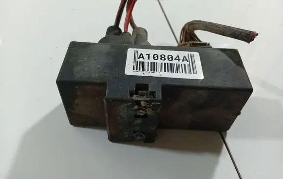 Volkswagen Bora Coolant fan relay 1J0919506K