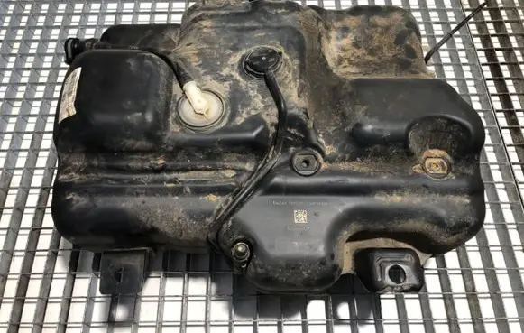 Opel Movano B Fuel tank 