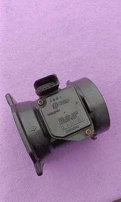 Audi A6 S6 C5 4B Mass air flow meter 078133471E