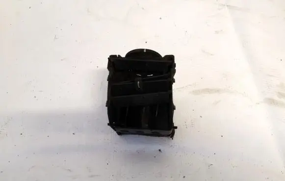 Chrysler 300 - 300C Dash center air vent grill 1087532