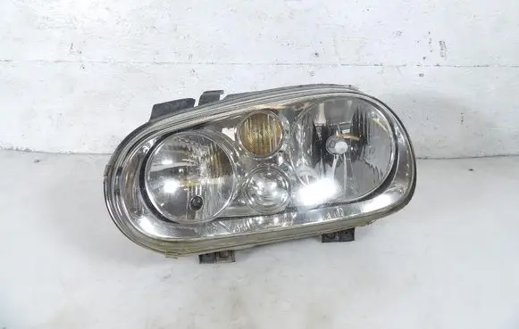 Volkswagen Golf IV Headlight/headlamp