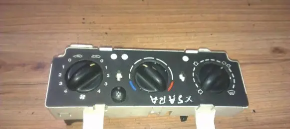 Citroen Xsara Climate control unit nenustayta