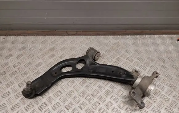 BMW X1 F48 F49 Front lower control arm/wishbone 6874342 6874341