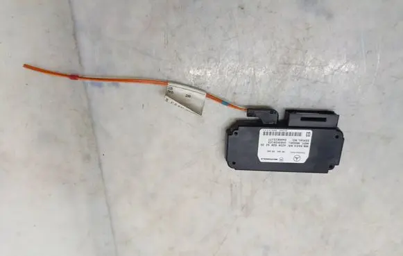 Mercedes-Benz C W203 Phone control unit/module A2308204226 DA00015177 UH03MD01ED