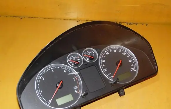 Volkswagen Sharan Speedometer (instrument cluster)