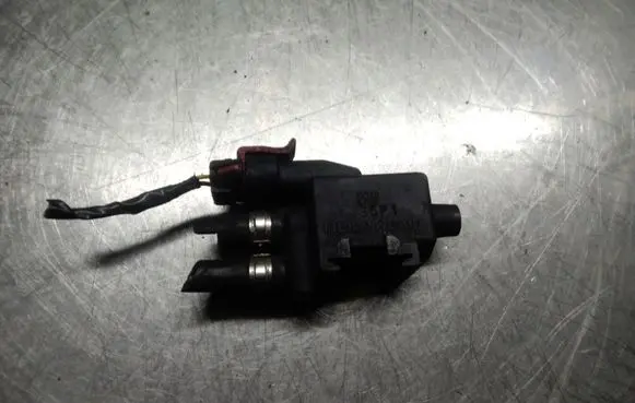 Volvo S40, V40 Turbo solenoid valve N235P1