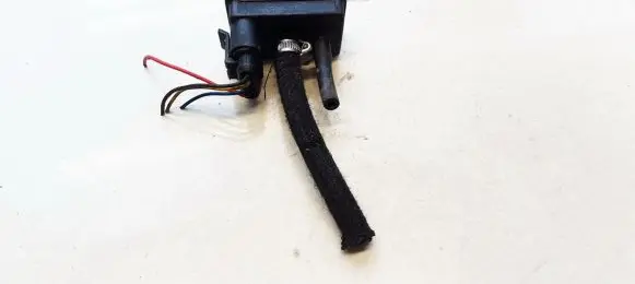 Chevrolet Tacuma Air pressure sensor
