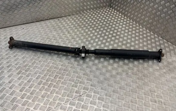 BMW 3 E90 E91 Drive shaft (set) 7596886